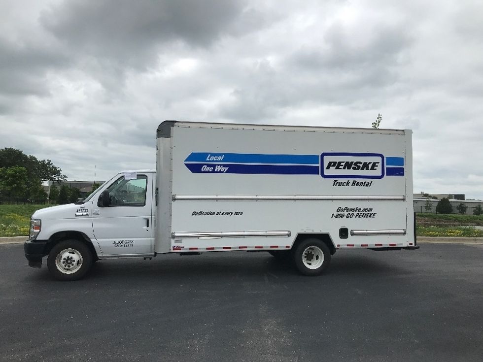 Light Duty Box Truck-Light and Medium Duty Trucks-Ford-2022-E350-East Chicago-IN-61,282\n\t\tmiles-$ 45,500 - Image 4