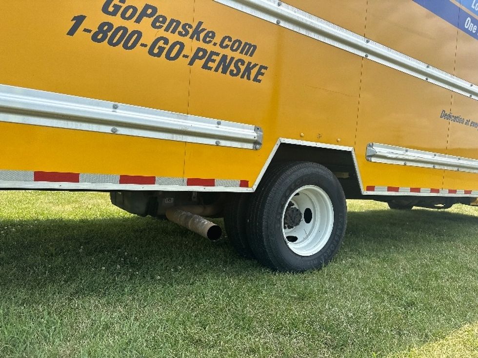 Light Duty Box Truck-Light and Medium Duty Trucks-Ford-2022-E350-East Chicago-IN-75,918\n\t\tmiles-$ 39,000 - Image 13