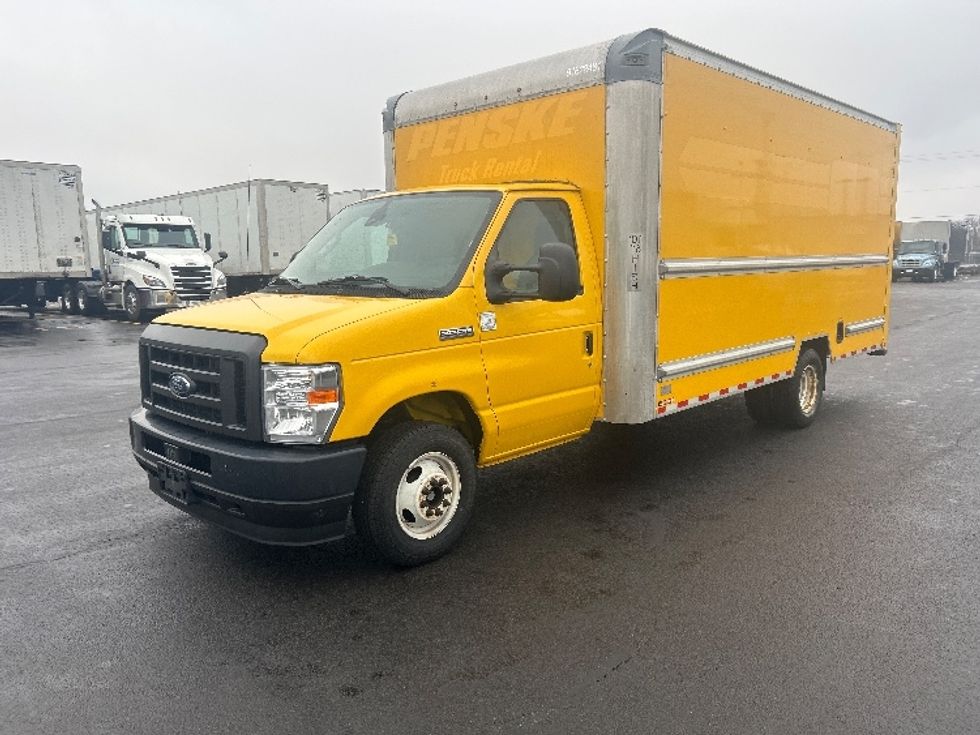 2022 Ford E350 Light Duty Box Truck