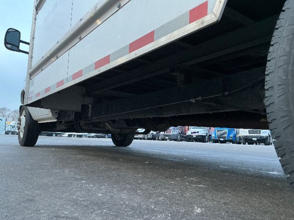 Light Duty Box Truck-Light and Medium Duty Trucks-Ford-2022-E350-East Chicago-IN-88,792\n\t\tmiles-$ 32,750 - Image 5