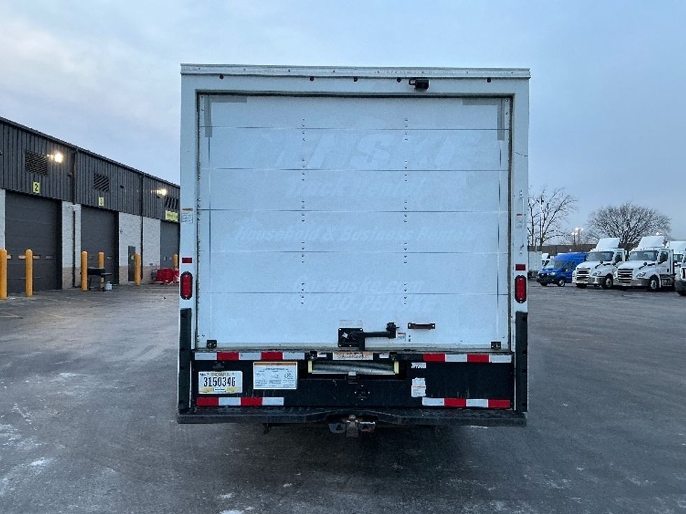 Light Duty Box Truck-Light and Medium Duty Trucks-Ford-2022-E350-East Chicago-IN-88,792\n\t\tmiles-$ 32,750 - Image 7