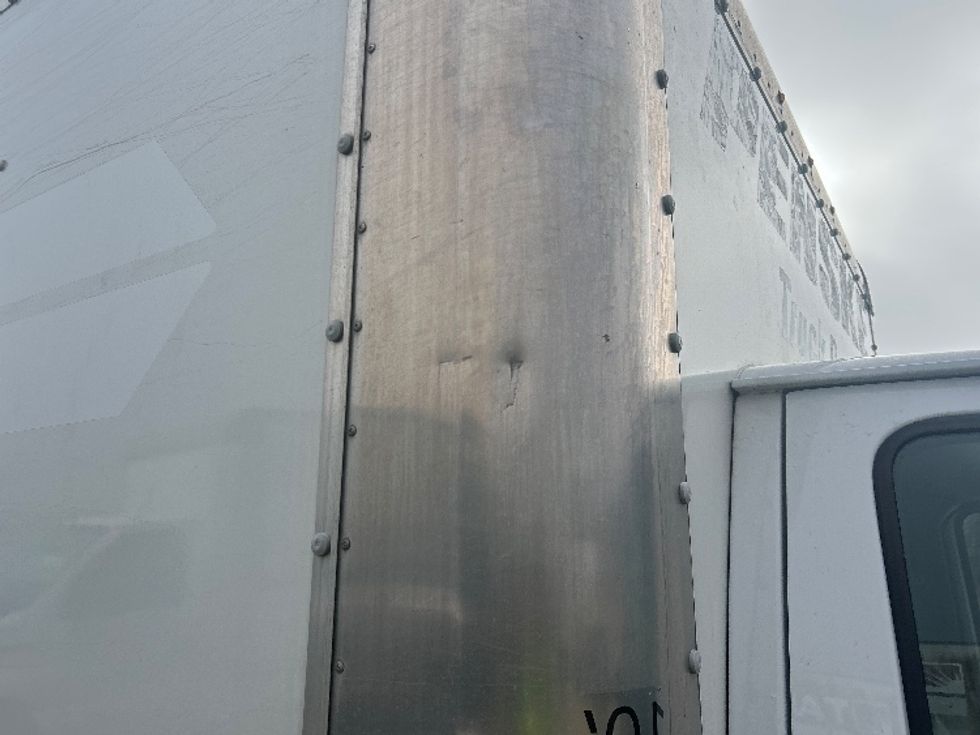 Light Duty Box Truck-Light and Medium Duty Trucks-Ford-2022-E350-East Chicago-IN-90,935\n\t\tmiles-$ 32,500 - Image 26