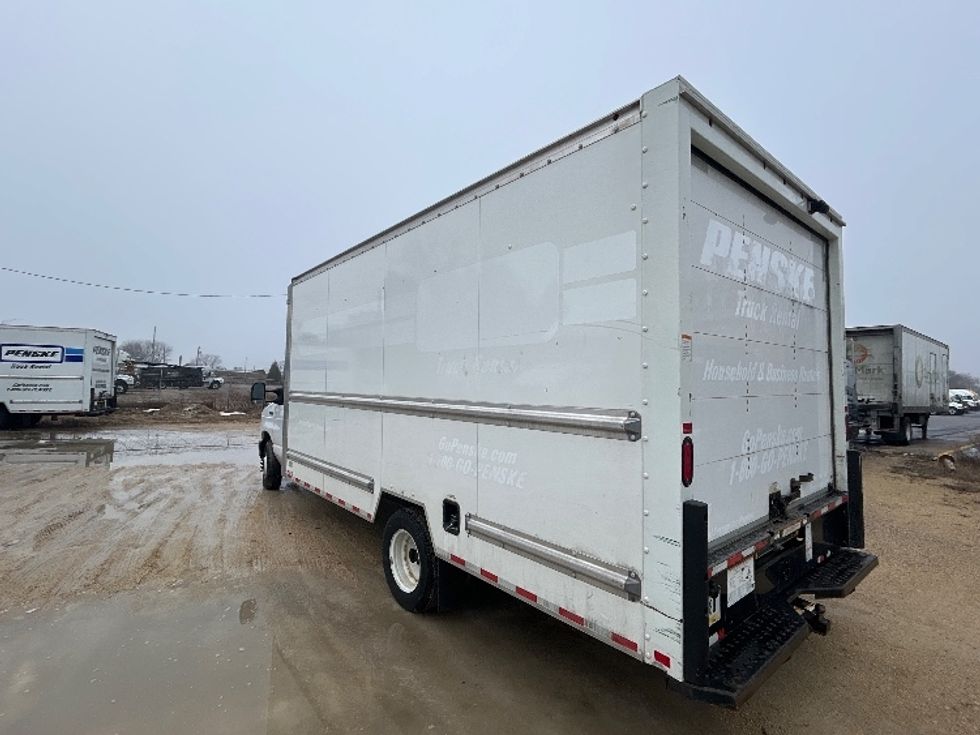Light Duty Box Truck-Light and Medium Duty Trucks-Ford-2022-E350-East Chicago-IN-90,935\n\t\tmiles-$ 32,500 - Image 6