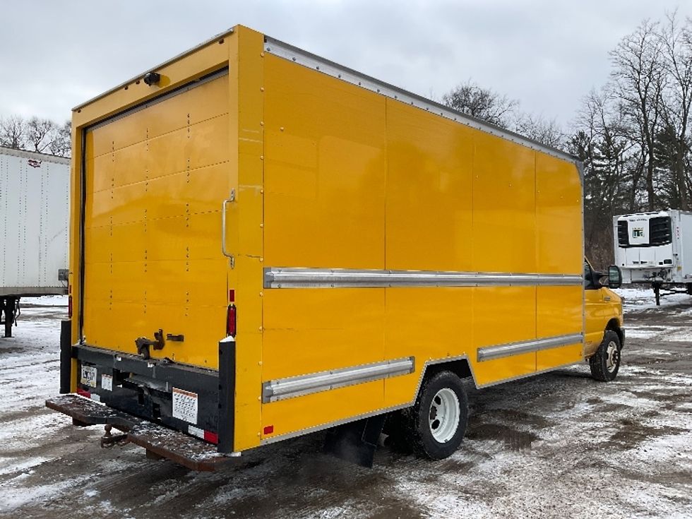 Light Duty Box Truck-Light and Medium Duty Trucks-Ford-2022-E350-East Chicago-IN-93,771\n\t\tmiles-$ 29,000 - Image 11