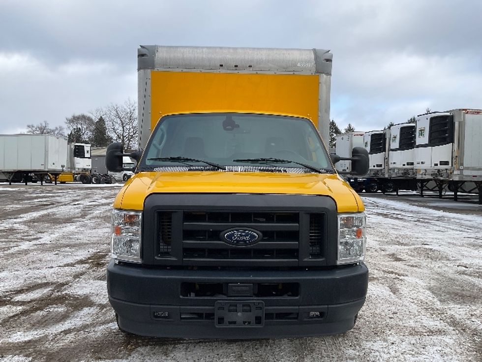 Light Duty Box Truck-Light and Medium Duty Trucks-Ford-2022-E350-East Chicago-IN-93,771\n\t\tmiles-$ 29,000 - Image 2