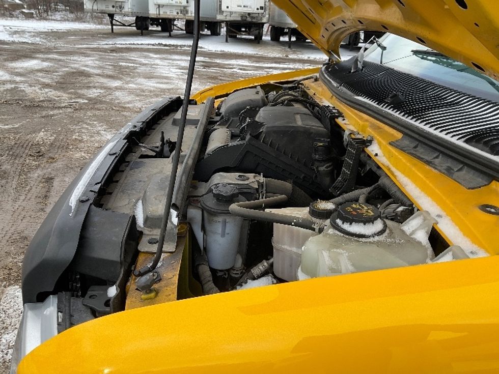 Light Duty Box Truck-Light and Medium Duty Trucks-Ford-2022-E350-East Chicago-IN-93,771\n\t\tmiles-$ 29,000 - Image 21