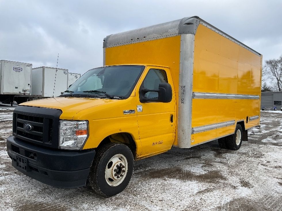 Light Duty Box Truck-Light and Medium Duty Trucks-Ford-2022-E350-East Chicago-IN-93,771\n\t\tmiles-$ 29,000 - Image 3