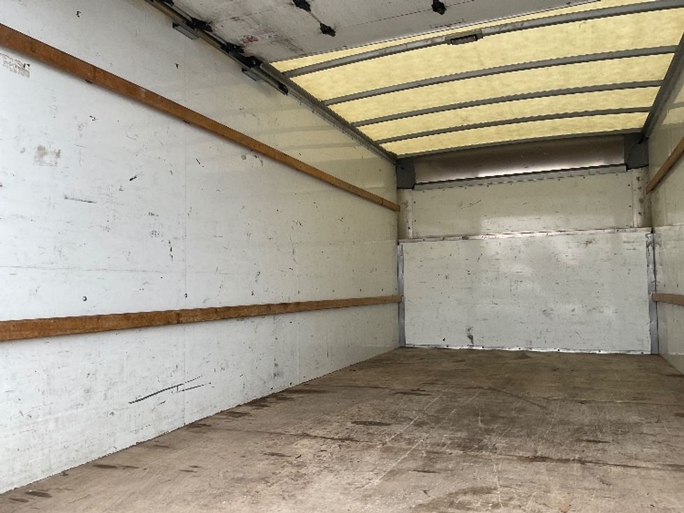 Light Duty Box Truck-Light and Medium Duty Trucks-Ford-2022-E350-East Chicago-IN-93,771\n\t\tmiles-$ 29,000 - Image 9