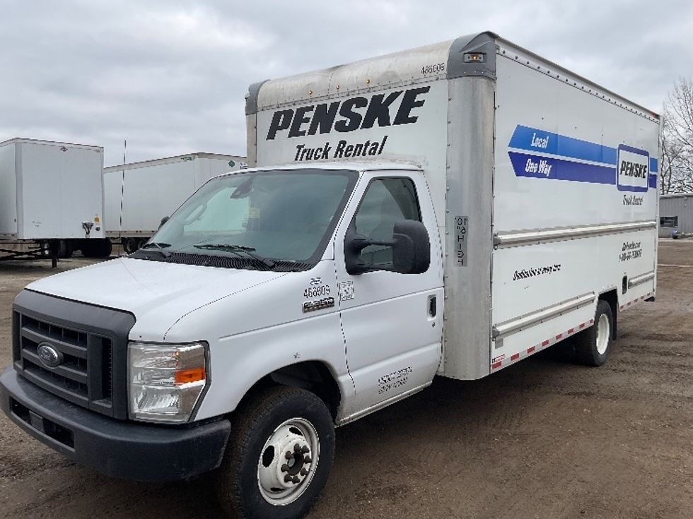 Light Duty Box Truck-Light and Medium Duty Trucks-Ford-2022-E350-East Chicago-IN-93,831\n\t\tmiles-$ 32,000 - Image 3