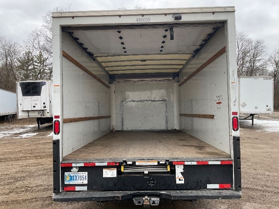 Light Duty Box Truck-Light and Medium Duty Trucks-Ford-2022-E350-East Chicago-IN-93,831\n\t\tmiles-$ 32,000 - Image 8