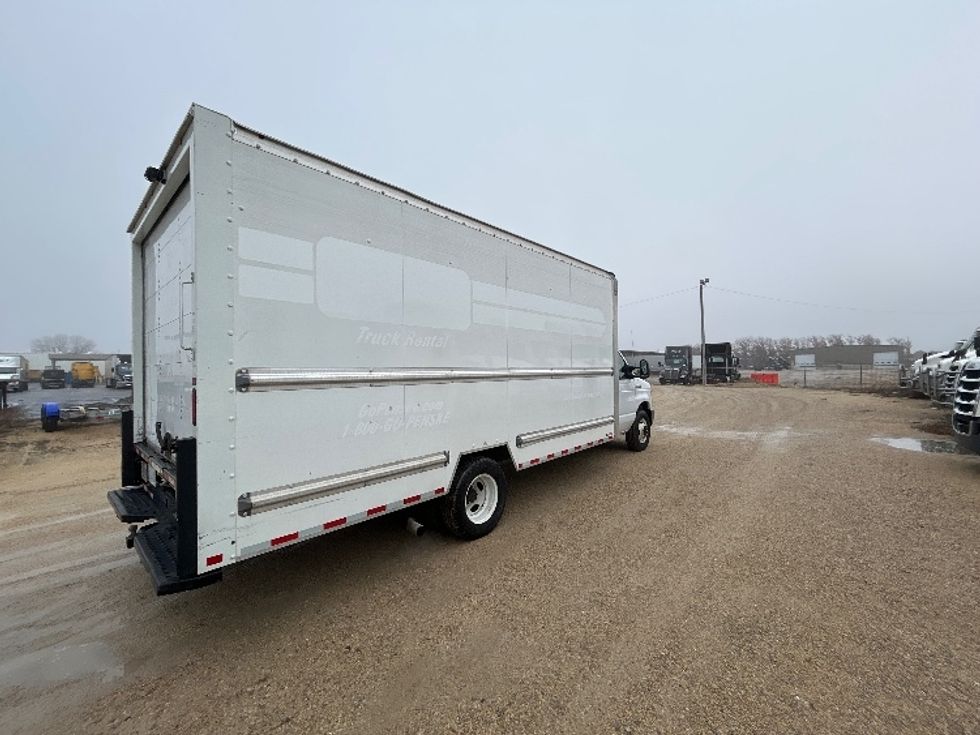 Light Duty Box Truck-Light and Medium Duty Trucks-Ford-2022-E350-East Chicago-IN-95,155\n\t\tmiles-$ 32,000 - Image 13