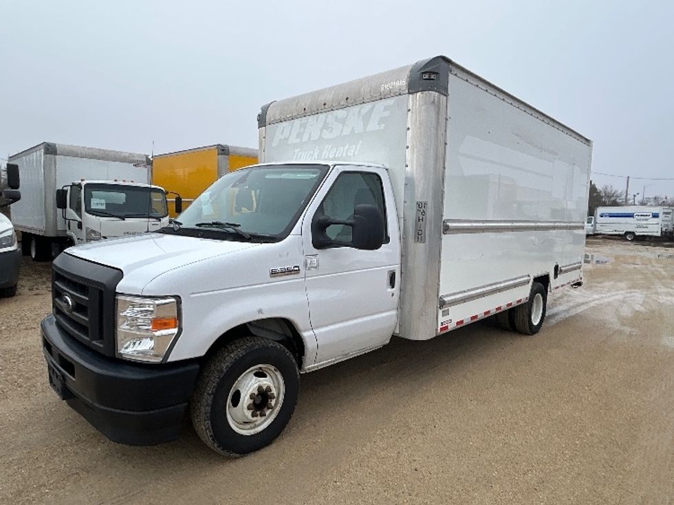 Light Duty Box Truck-Light and Medium Duty Trucks-Ford-2022-E350-East Chicago-IN-95,155\n\t\tmiles-$ 32,000 - Image 3