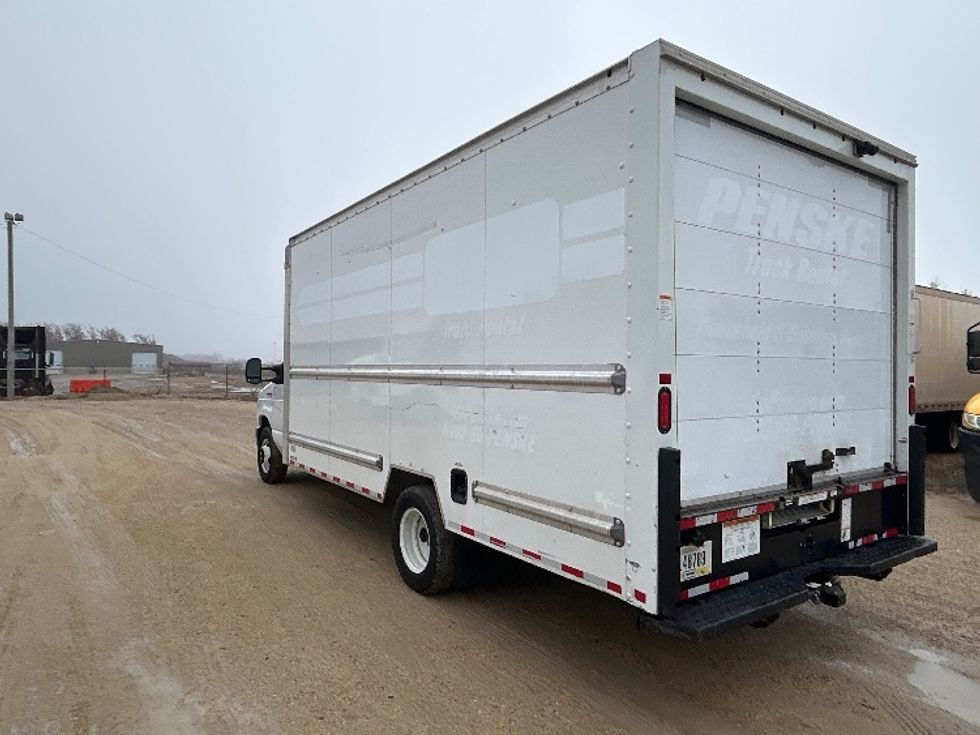 Light Duty Box Truck-Light and Medium Duty Trucks-Ford-2022-E350-East Chicago-IN-95,155\n\t\tmiles-$ 32,000 - Image 6