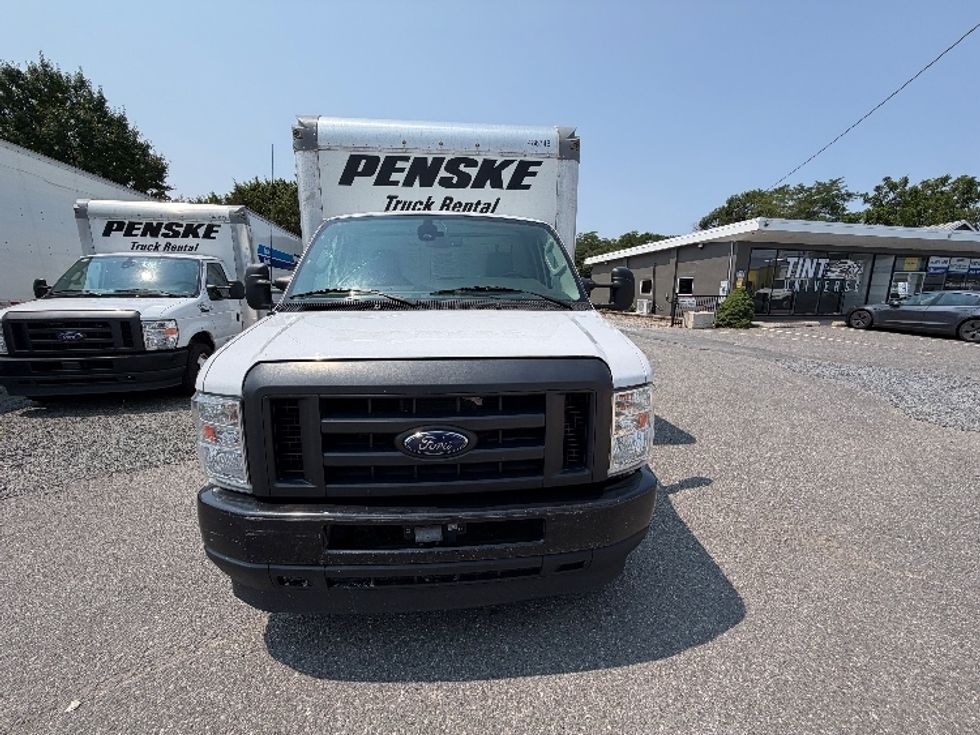Light Duty Box Truck-Light and Medium Duty Trucks-Ford-2022-E350-Edison-NJ-132,020\n\t\tmiles-$ 25,500 - Image 2