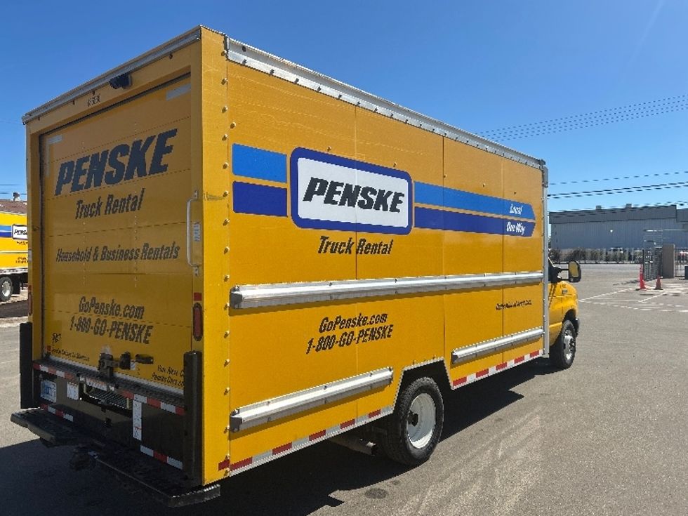 Light Duty Box Truck-Light and Medium Duty Trucks-Ford-2022-E350-El Centro-CA-121,978\n\t\tmiles-$ 25,250 - Image 13