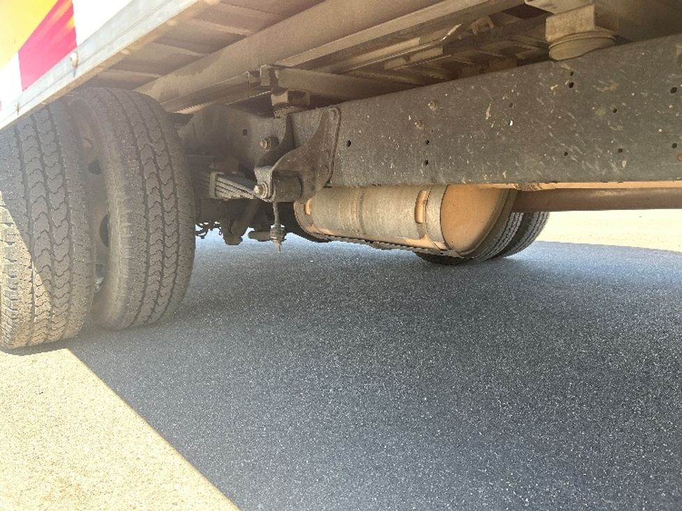 Light Duty Box Truck-Light and Medium Duty Trucks-Ford-2022-E350-El Centro-CA-121,978\n\t\tmiles-$ 25,250 - Image 14