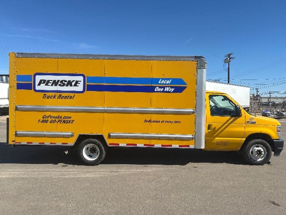 Light Duty Box Truck-Light and Medium Duty Trucks-Ford-2022-E350-El Centro-CA-121,978\n\t\tmiles-$ 25,250 - Image 15
