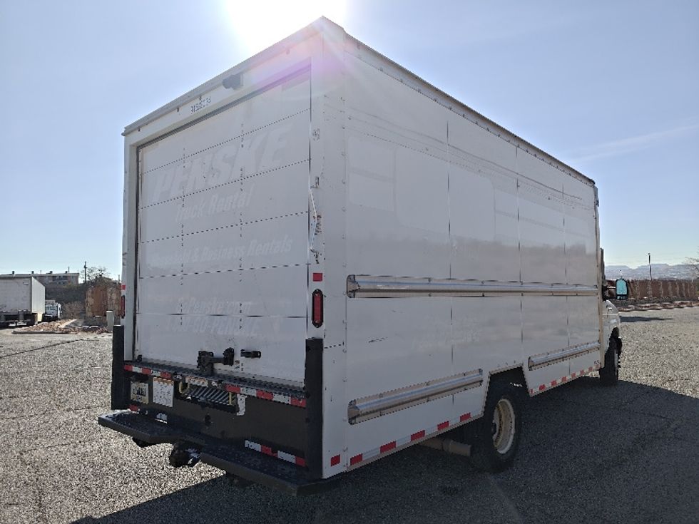 Light Duty Box Truck-Light and Medium Duty Trucks-Ford-2022-E350-El Paso-TX-102,037\n\t\tmiles-$ 32,250 - Image 11