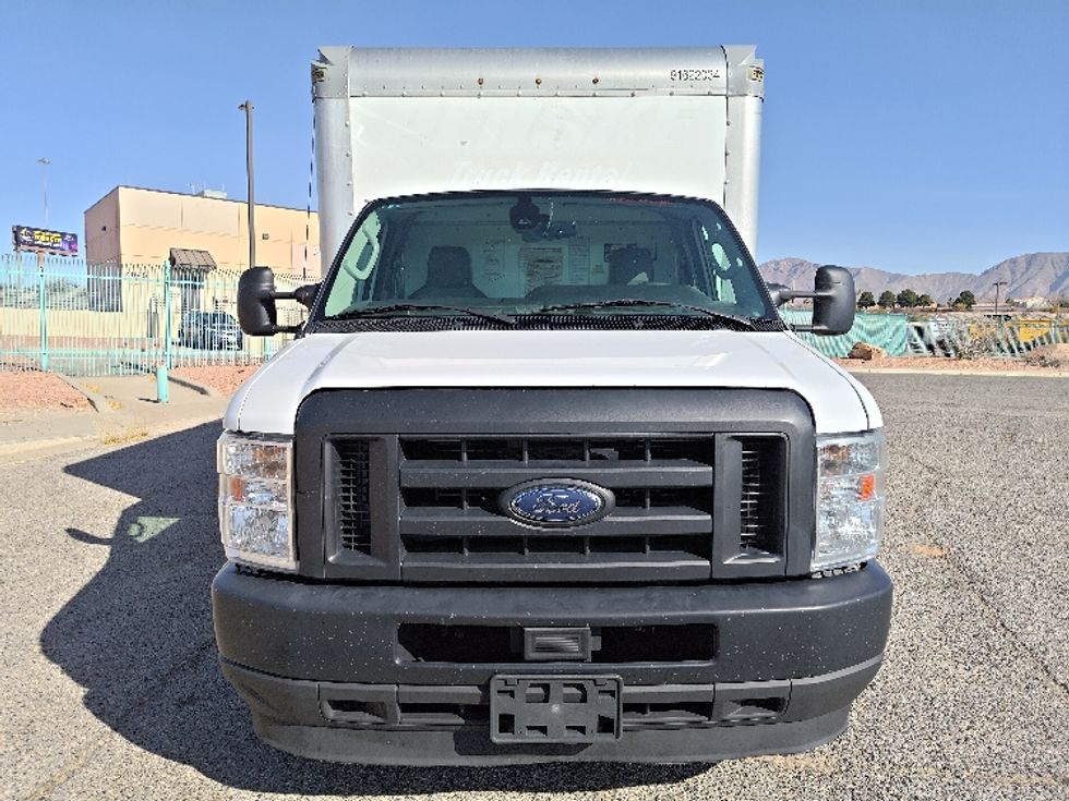 Light Duty Box Truck-Light and Medium Duty Trucks-Ford-2022-E350-El Paso-TX-102,037\n\t\tmiles-$ 32,250 - Image 2