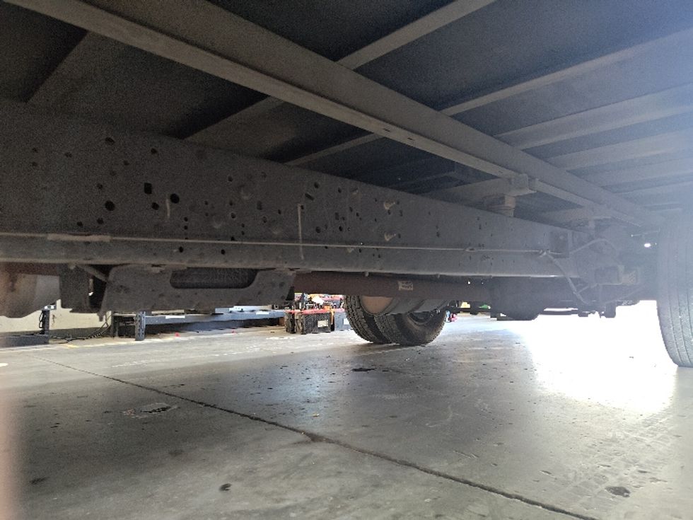 Light Duty Box Truck-Light and Medium Duty Trucks-Ford-2022-E350-El Paso-TX-102,037\n\t\tmiles-$ 32,250 - Image 5