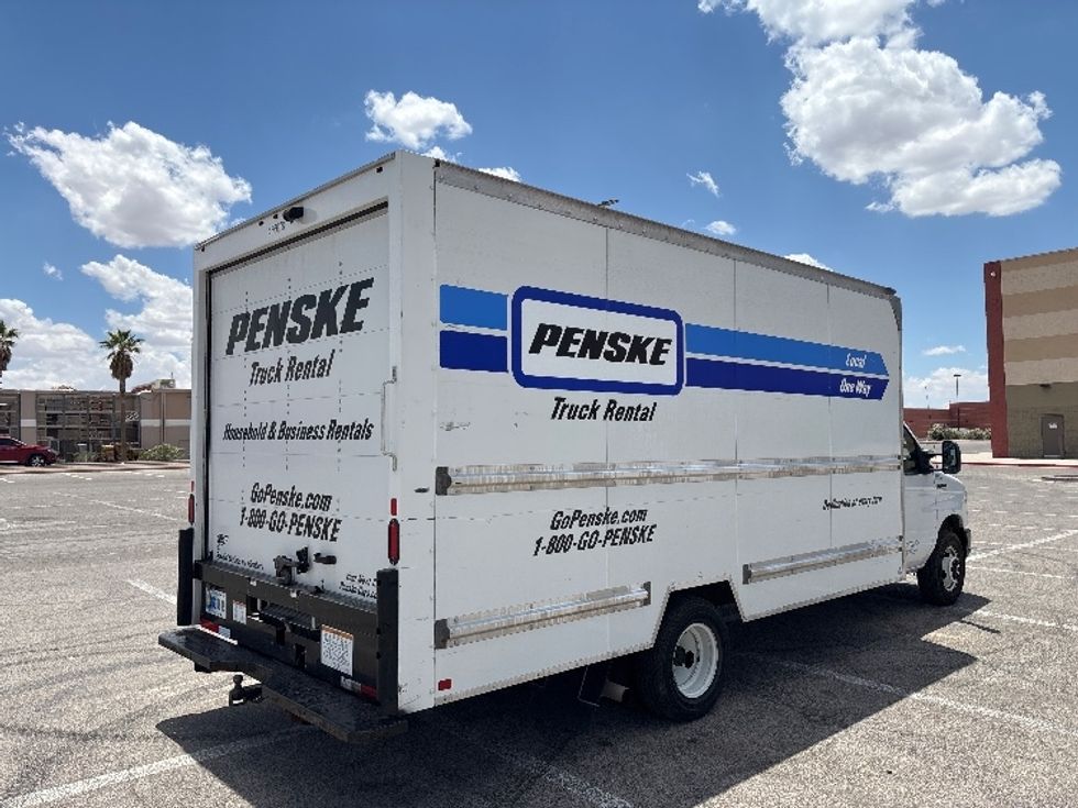 Light Duty Box Truck-Light and Medium Duty Trucks-Ford-2022-E350-El Paso-TX-131,865\n\t\tmiles-$ 26,000 - Image 12
