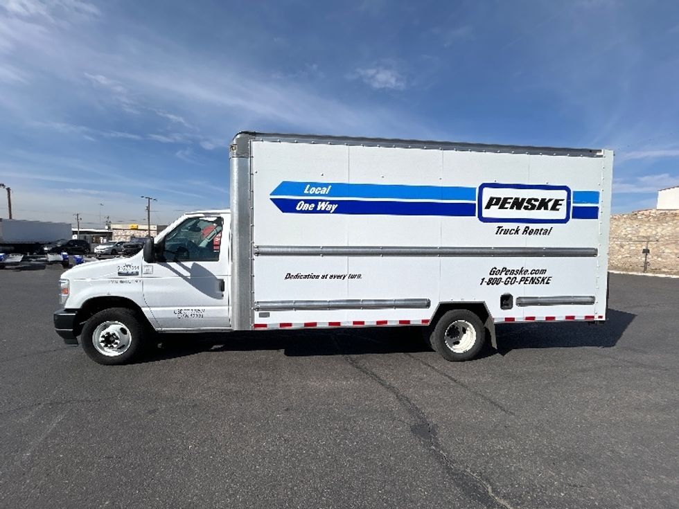 Light Duty Box Truck-Light and Medium Duty Trucks-Ford-2022-E350-El Paso-TX-89,123\n\t\tmiles-$ 34,000 - Image 4