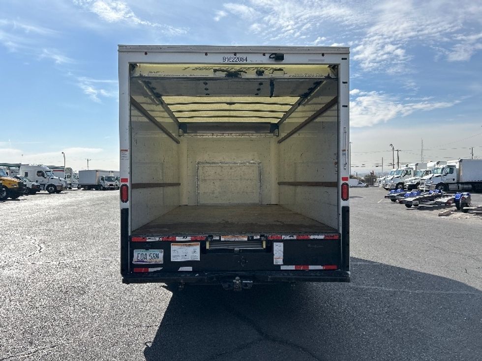 Light Duty Box Truck-Light and Medium Duty Trucks-Ford-2022-E350-El Paso-TX-89,123\n\t\tmiles-$ 34,000 - Image 8