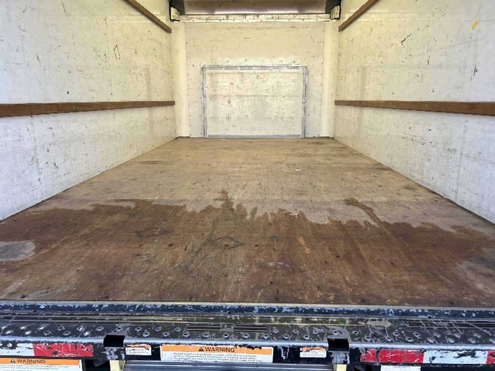 Light Duty Box Truck-Light and Medium Duty Trucks-Ford-2022-E350-El Paso-TX-89,123\n\t\tmiles-$ 34,000 - Image 9