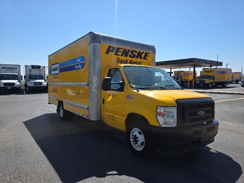 Light Duty Box Truck-Light and Medium Duty Trucks-Ford-2022-E350-El Paso-TX-92,633\n\t\tmiles-$ 27,750 - Image 1