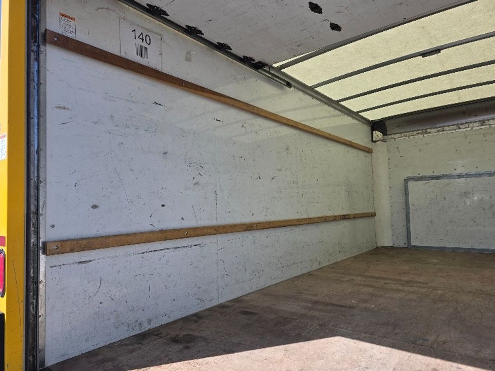 Light Duty Box Truck-Light and Medium Duty Trucks-Ford-2022-E350-El Paso-TX-92,633\n\t\tmiles-$ 27,750 - Image 11
