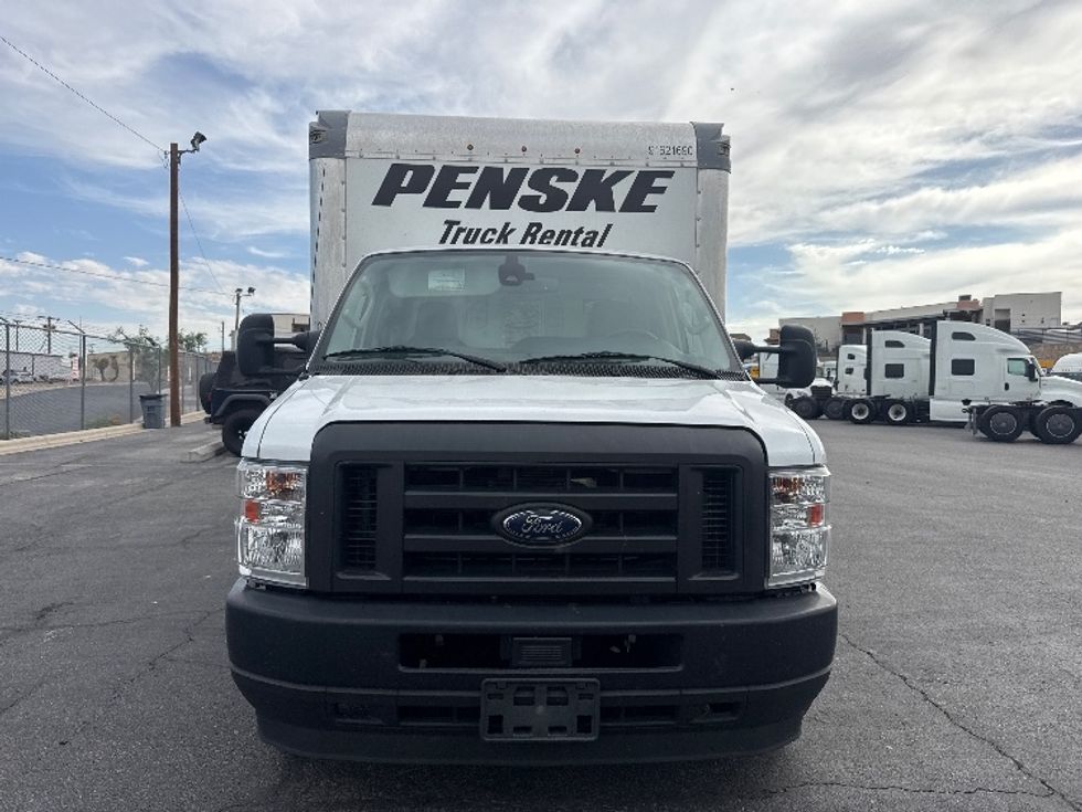 Light Duty Box Truck-Light and Medium Duty Trucks-Ford-2022-E350-El Paso-TX-95,856\n\t\tmiles-$ 30,500 - Image 2