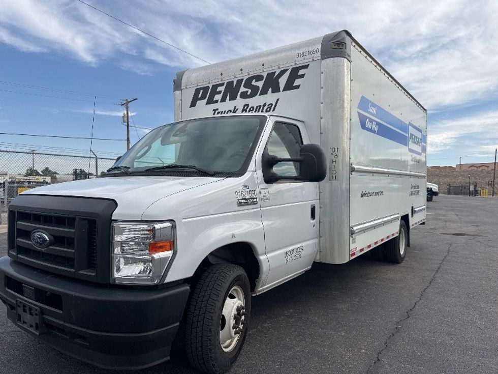 Light Duty Box Truck-Light and Medium Duty Trucks-Ford-2022-E350-El Paso-TX-95,856\n\t\tmiles-$ 30,500 - Image 3