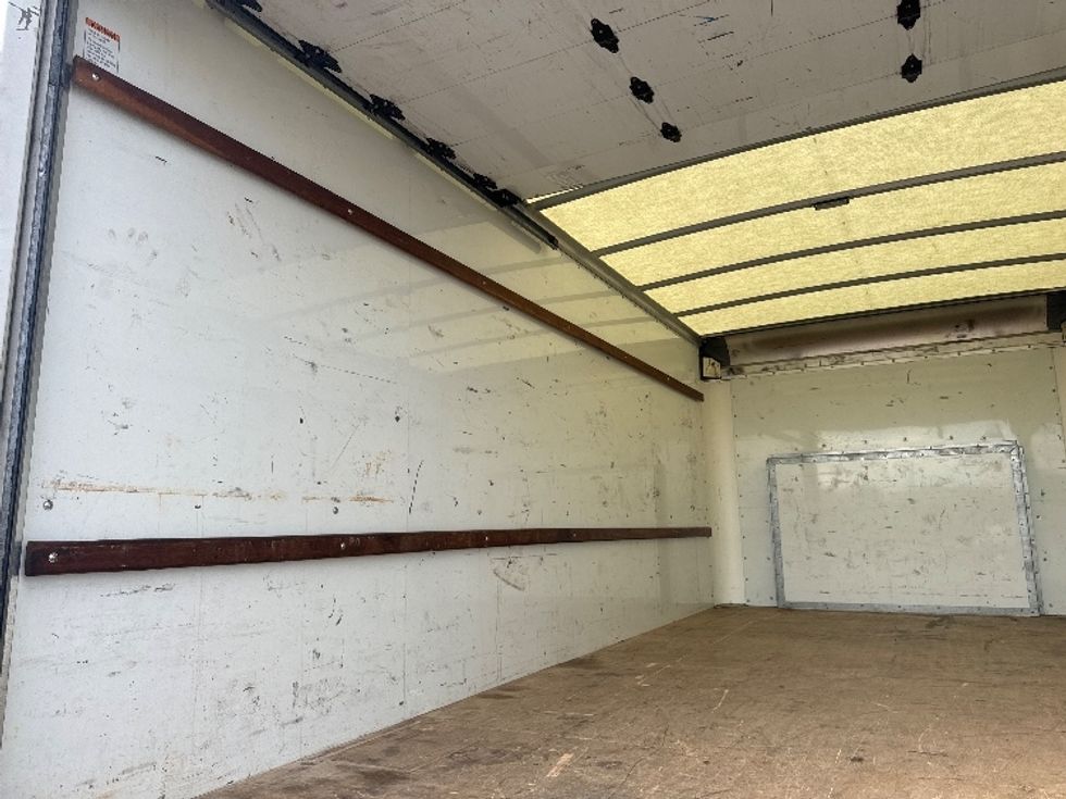 Light Duty Box Truck-Light and Medium Duty Trucks-Ford-2022-E350-El Paso-TX-95,856\n\t\tmiles-$ 30,500 - Image 9