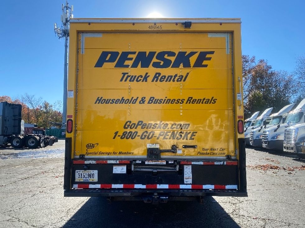 Light Duty Box Truck-Light and Medium Duty Trucks-Ford-2022-E350-Elmsford-NY-118,862\n\t\tmiles-$ 25,250 - Image 7