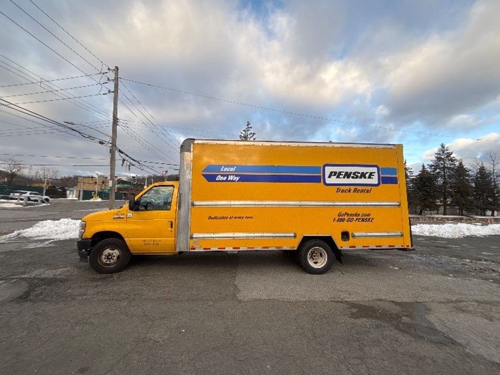 Light Duty Box Truck-Light and Medium Duty Trucks-Ford-2022-E350-Elmsford-NY-95,123\n\t\tmiles-$ 27,000 - Image 4