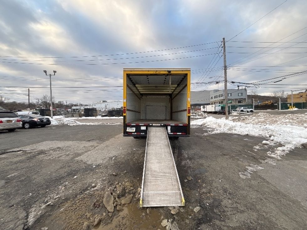 Light Duty Box Truck-Light and Medium Duty Trucks-Ford-2022-E350-Elmsford-NY-95,123\n\t\tmiles-$ 27,000 - Image 9