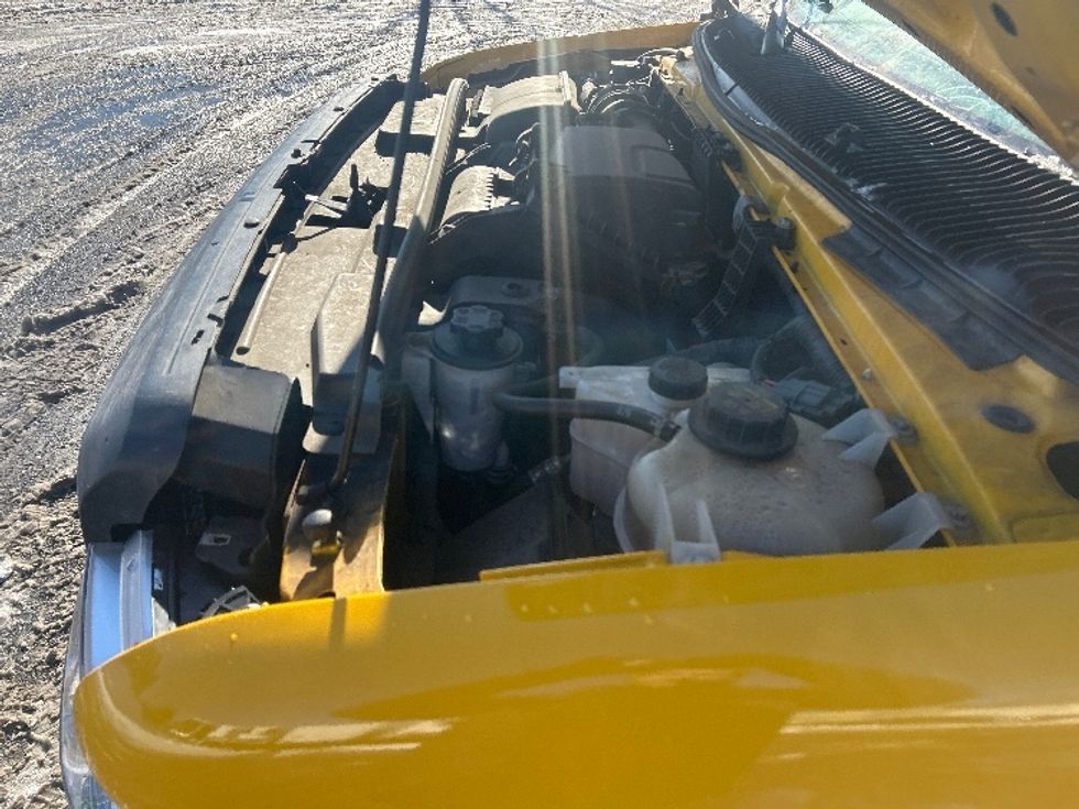 Light Duty Box Truck-Light and Medium Duty Trucks-Ford-2022-E350-Erie-PA-107,599\n\t\tmiles-$ 26,250 - Image 24