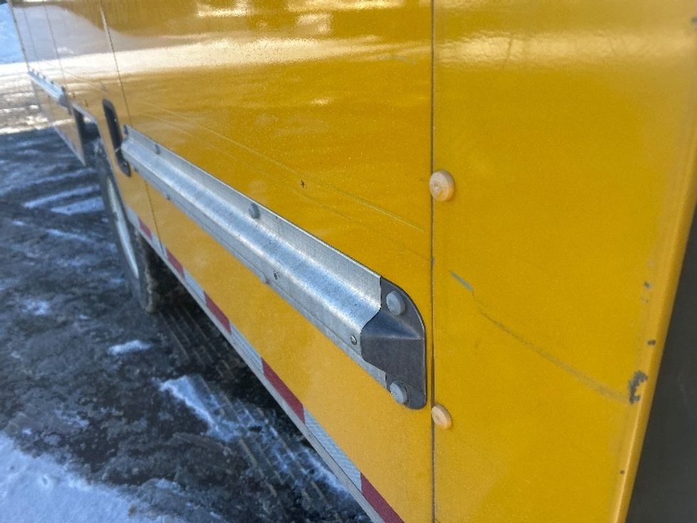 Light Duty Box Truck-Light and Medium Duty Trucks-Ford-2022-E350-Erie-PA-107,633\n\t\tmiles-$ 25,250 - Image 19