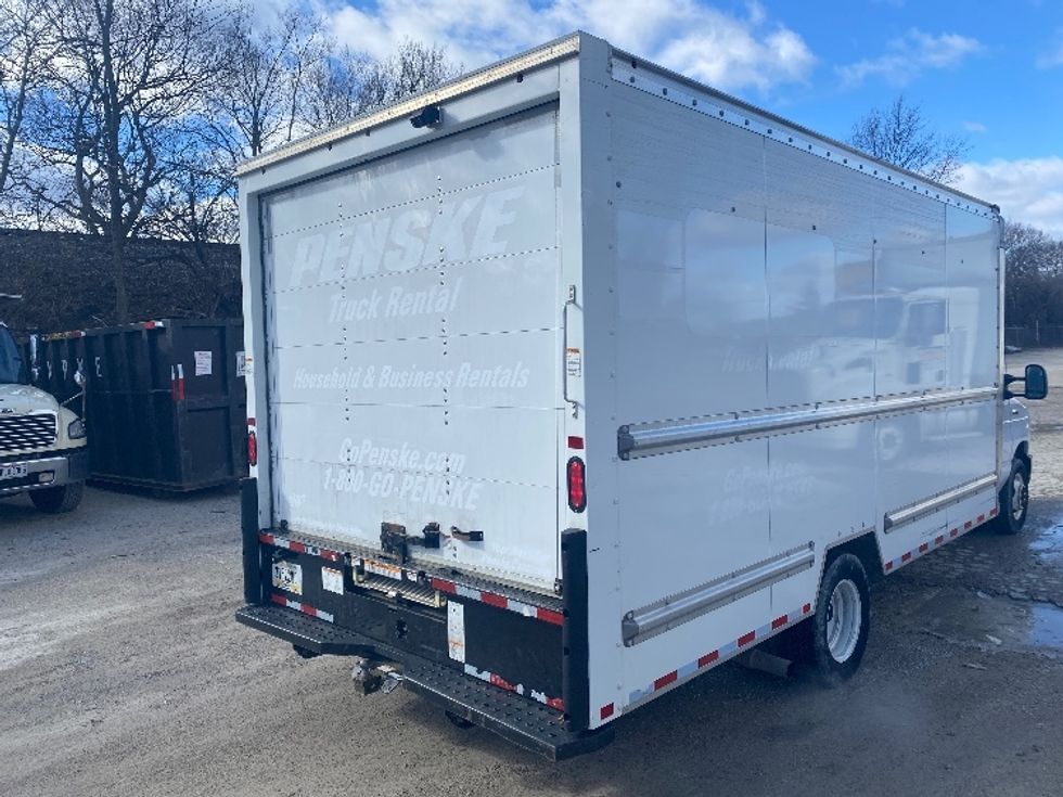 Light Duty Box Truck-Light and Medium Duty Trucks-Ford-2022-E350-Erlanger-KY-99,173\n\t\tmiles-$ 30,000 - Image 13