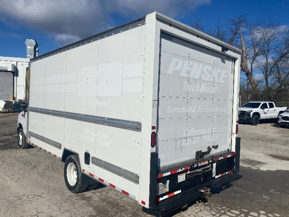 Light Duty Box Truck-Light and Medium Duty Trucks-Ford-2022-E350-Erlanger-KY-99,173\n\t\tmiles-$ 30,000 - Image 6