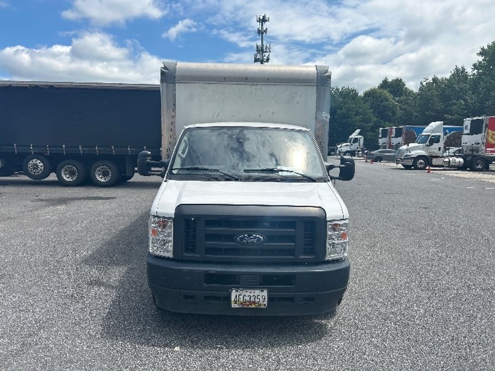 Light Duty Box Truck-Light and Medium Duty Trucks-Ford-2022-E350-Essex-MD-90,551\n\t\tmiles-$ 30,250 - Image 2
