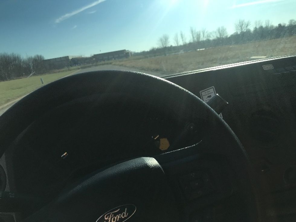 Light Duty Box Truck-Light and Medium Duty Trucks-Ford-2022-E350-Evansville-IN-104,468\n\t\tmiles-$ 26,500 - Image 17