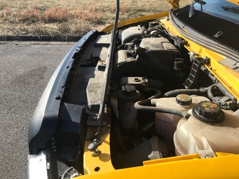 Light Duty Box Truck-Light and Medium Duty Trucks-Ford-2022-E350-Evansville-IN-104,468\n\t\tmiles-$ 26,500 - Image 24