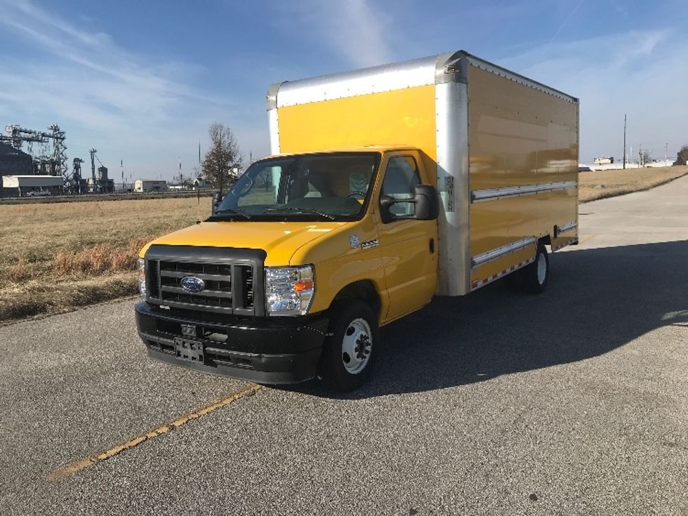 Light Duty Box Truck-Light and Medium Duty Trucks-Ford-2022-E350-Evansville-IN-104,468\n\t\tmiles-$ 26,500 - Image 3