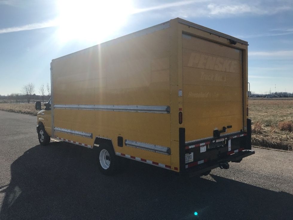 Light Duty Box Truck-Light and Medium Duty Trucks-Ford-2022-E350-Evansville-IN-104,468\n\t\tmiles-$ 26,500 - Image 6
