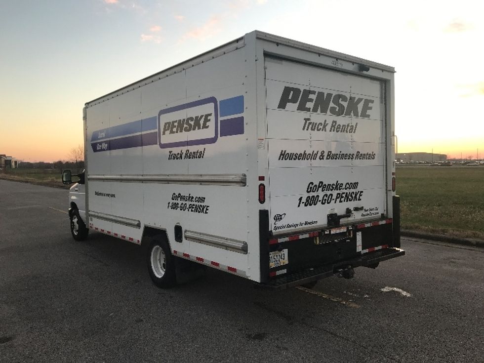 Light Duty Box Truck-Light and Medium Duty Trucks-Ford-2022-E350-Evansville-IN-85,974\n\t\tmiles-$ 36,500 - Image 6