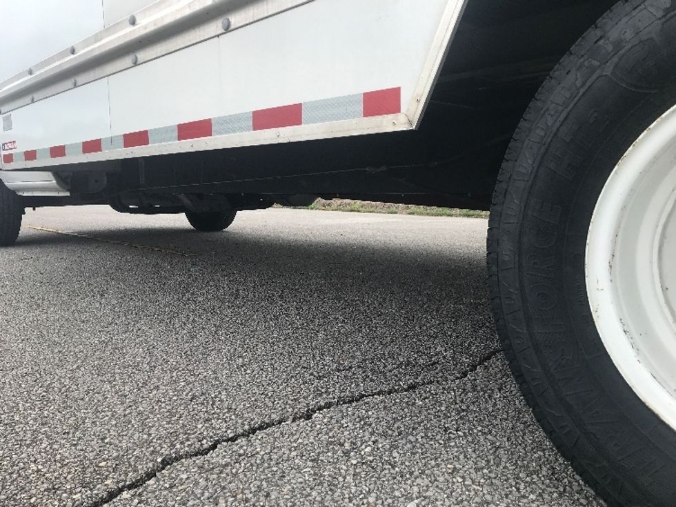 Light Duty Box Truck-Light and Medium Duty Trucks-Ford-2022-E350-Evansville-IN-87,193\n\t\tmiles-$ 32,000 - Image 5