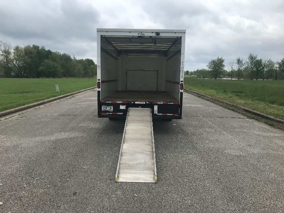 Light Duty Box Truck-Light and Medium Duty Trucks-Ford-2022-E350-Evansville-IN-87,193\n\t\tmiles-$ 32,000 - Image 9