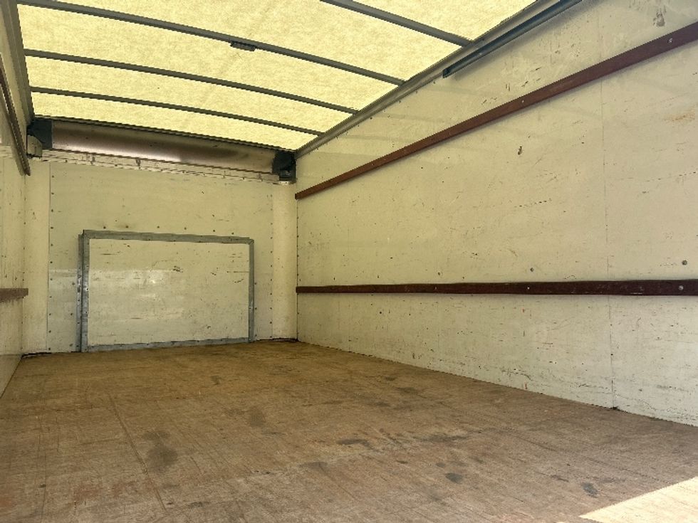 Light Duty Box Truck-Light and Medium Duty Trucks-Ford-2022-E350-Evansville-IN-96,769\n\t\tmiles-$ 30,750 - Image 12