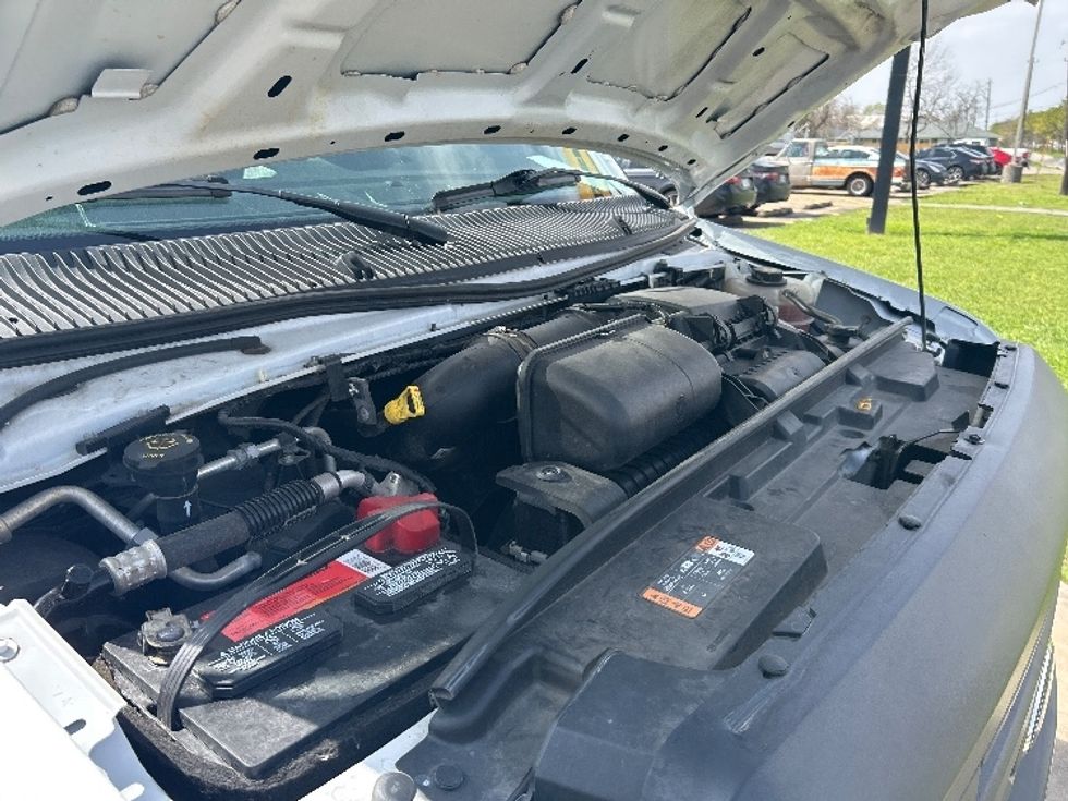 Light Duty Box Truck-Light and Medium Duty Trucks-Ford-2022-E350-Evansville-IN-96,769\n\t\tmiles-$ 30,750 - Image 23